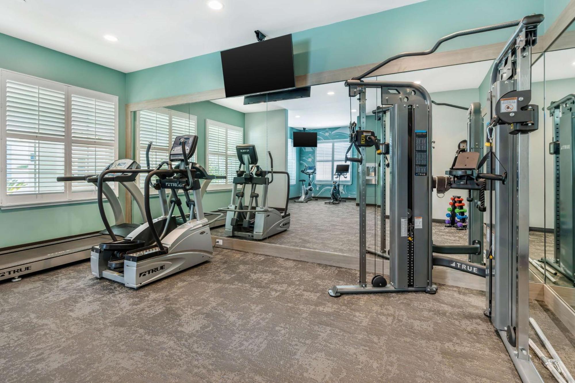 Best Western Plus Capitola By-The-Sea Inn & Suites Exterior photo