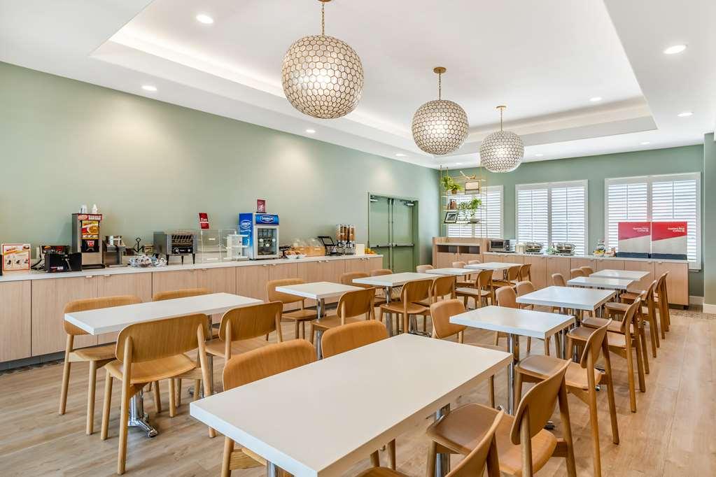 Best Western Plus Capitola By-The-Sea Inn & Suites Restaurant photo